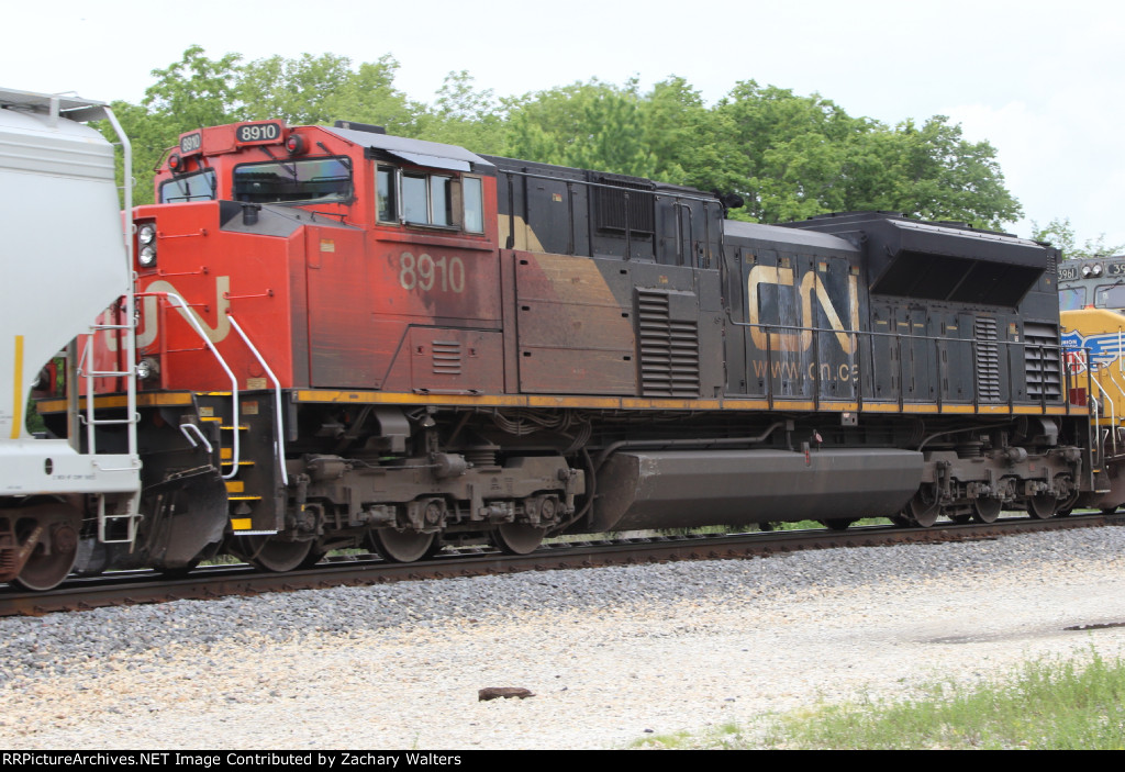 CN 8910